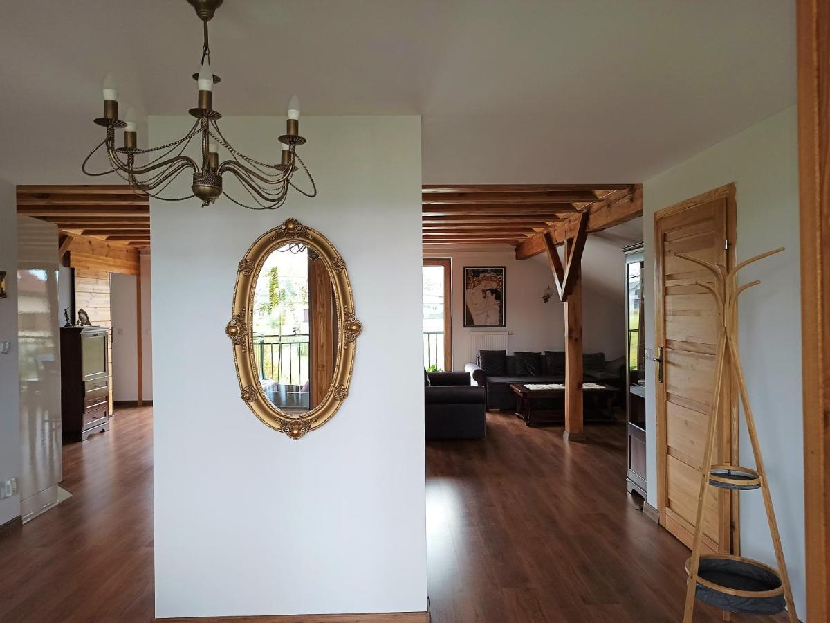 Barytowy Apartament Tarnowskie Gory Bagian luar foto